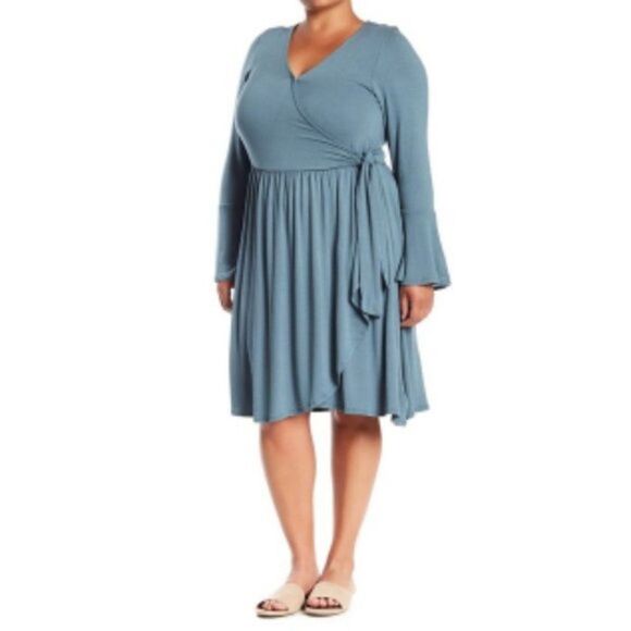 Bobeau Forrest Faux Wrap Bell Sleeve Dress size 1X - Picture 1 of 7